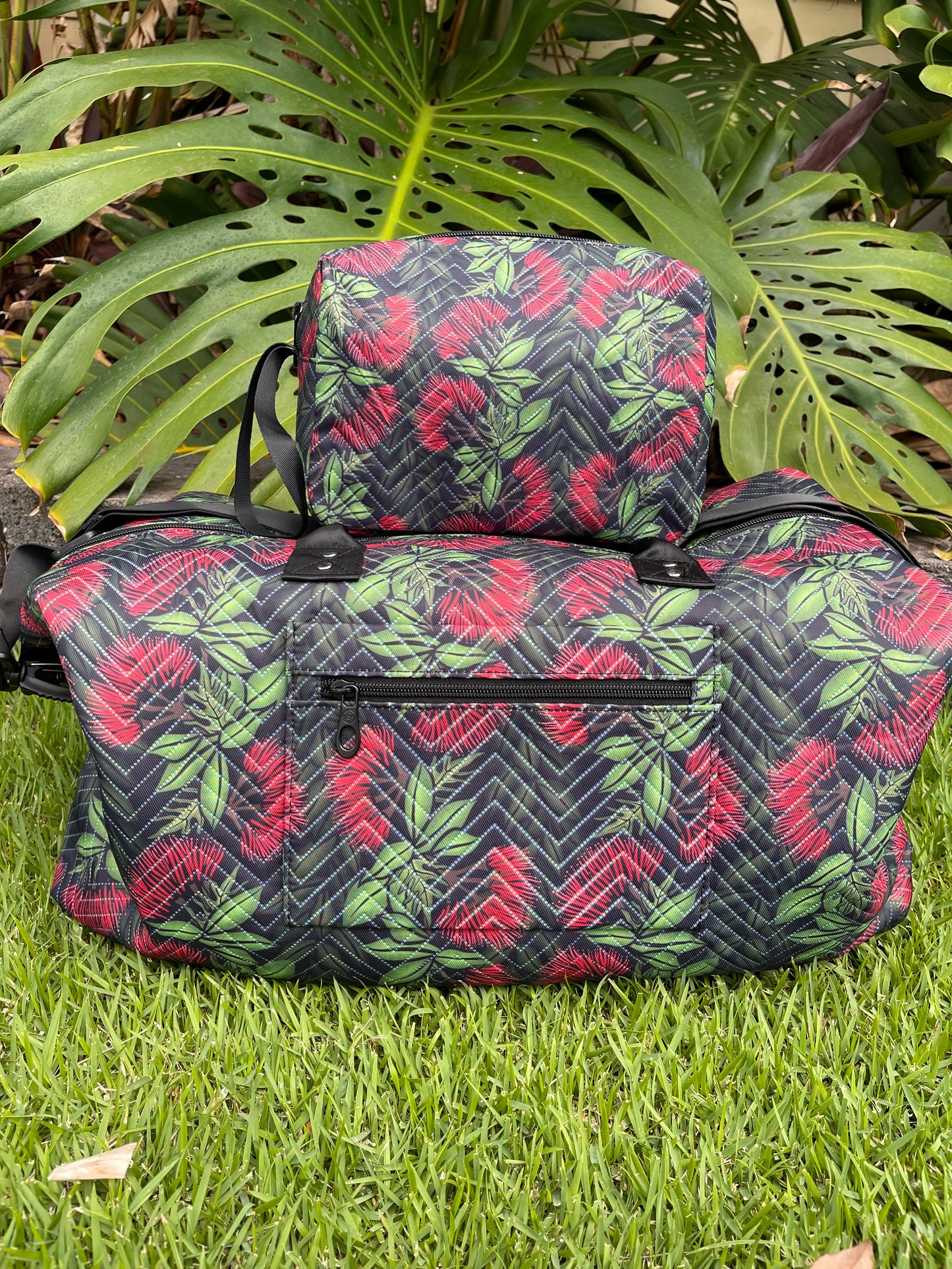 Red Ohia Lehua Travel Duffle Bag Set