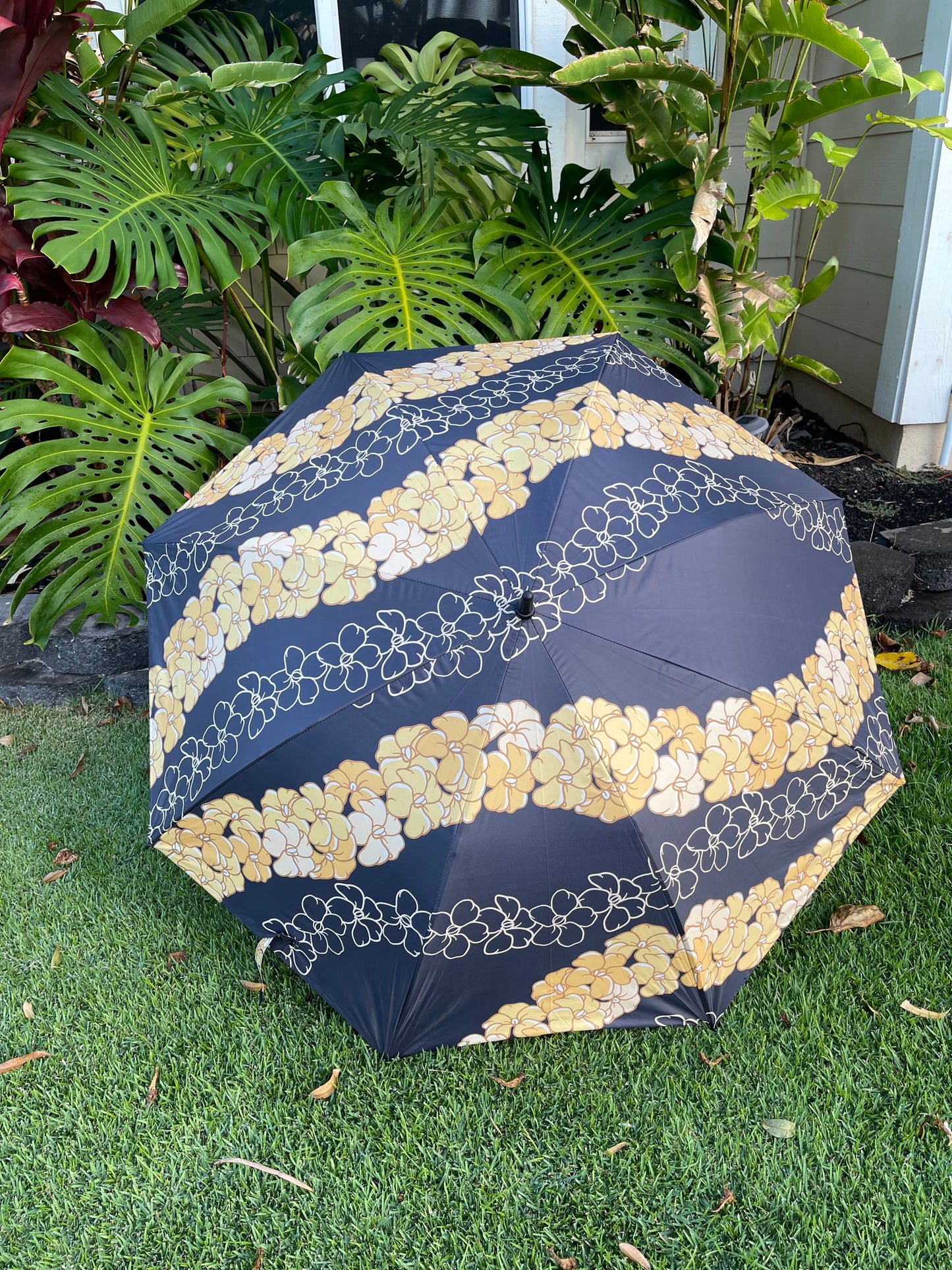 Puakenikeni Umbrella