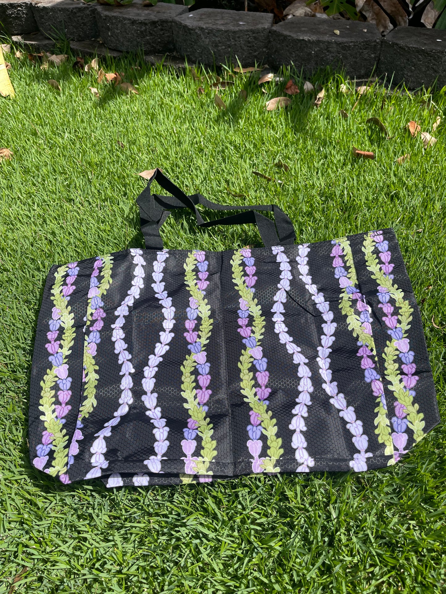 Crown flower / Pakalana Large Zippered Tote