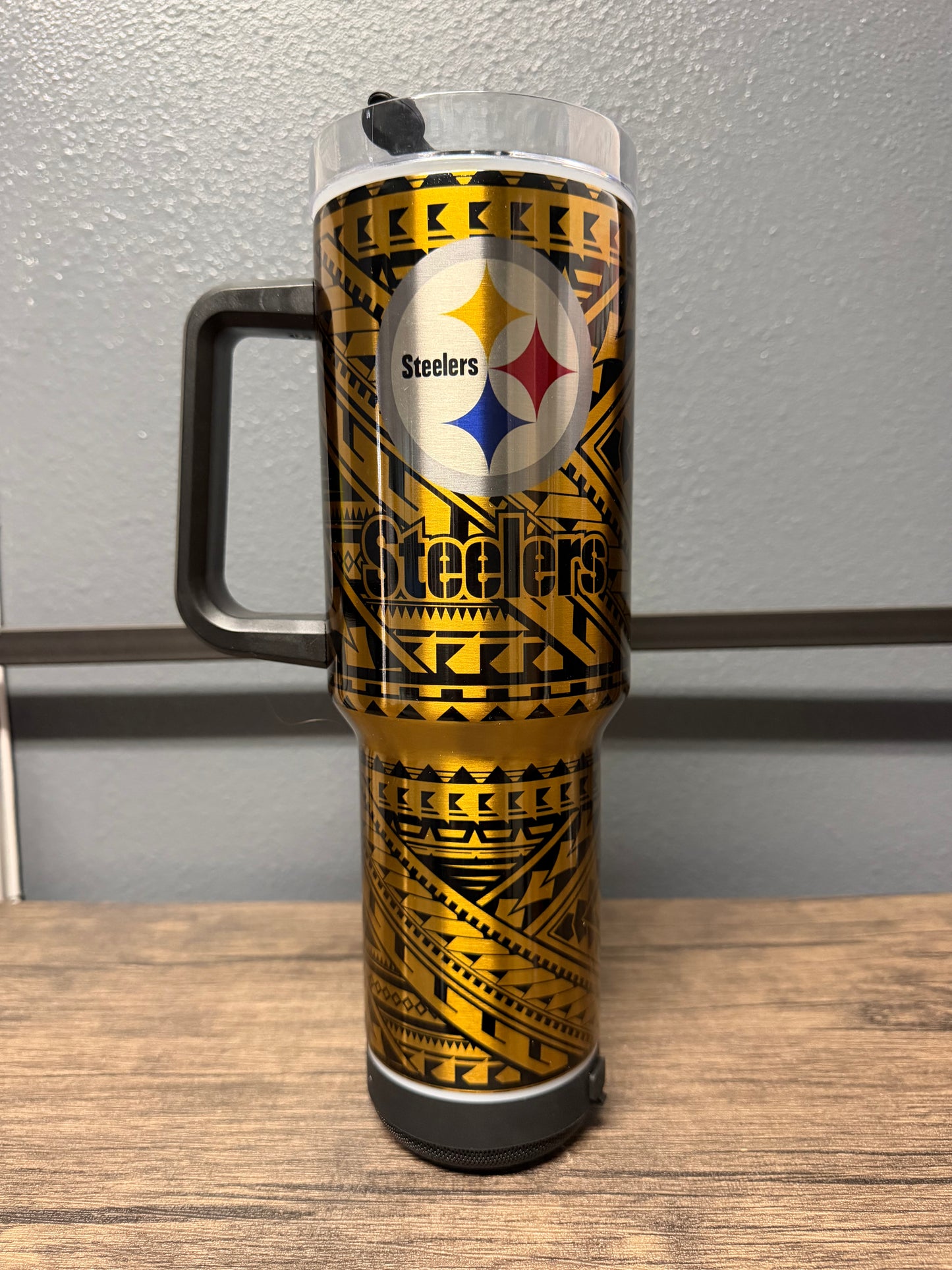 Steelers Tribal 40oz Speaker Tumbler