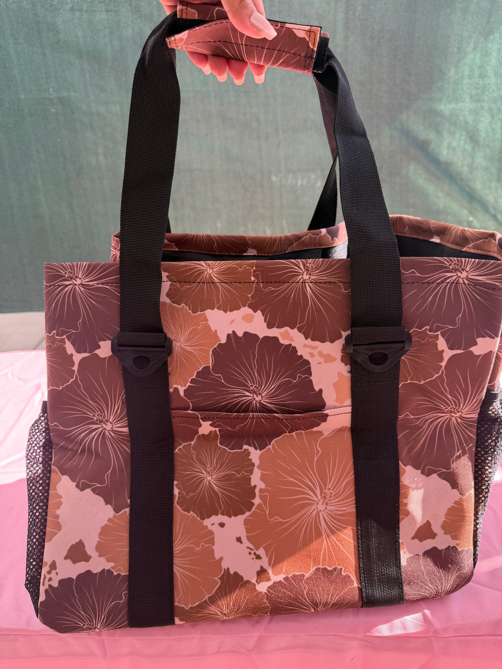 Tan Hawaiian Flowers Utility Tote