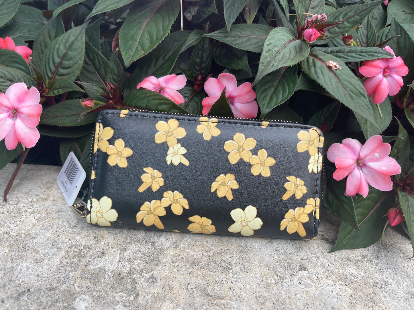 Single Puakenikeni wallet