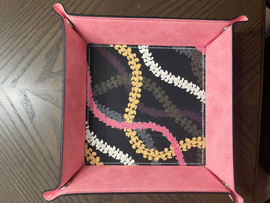 Multi Lei Pink/Black Everything Tray