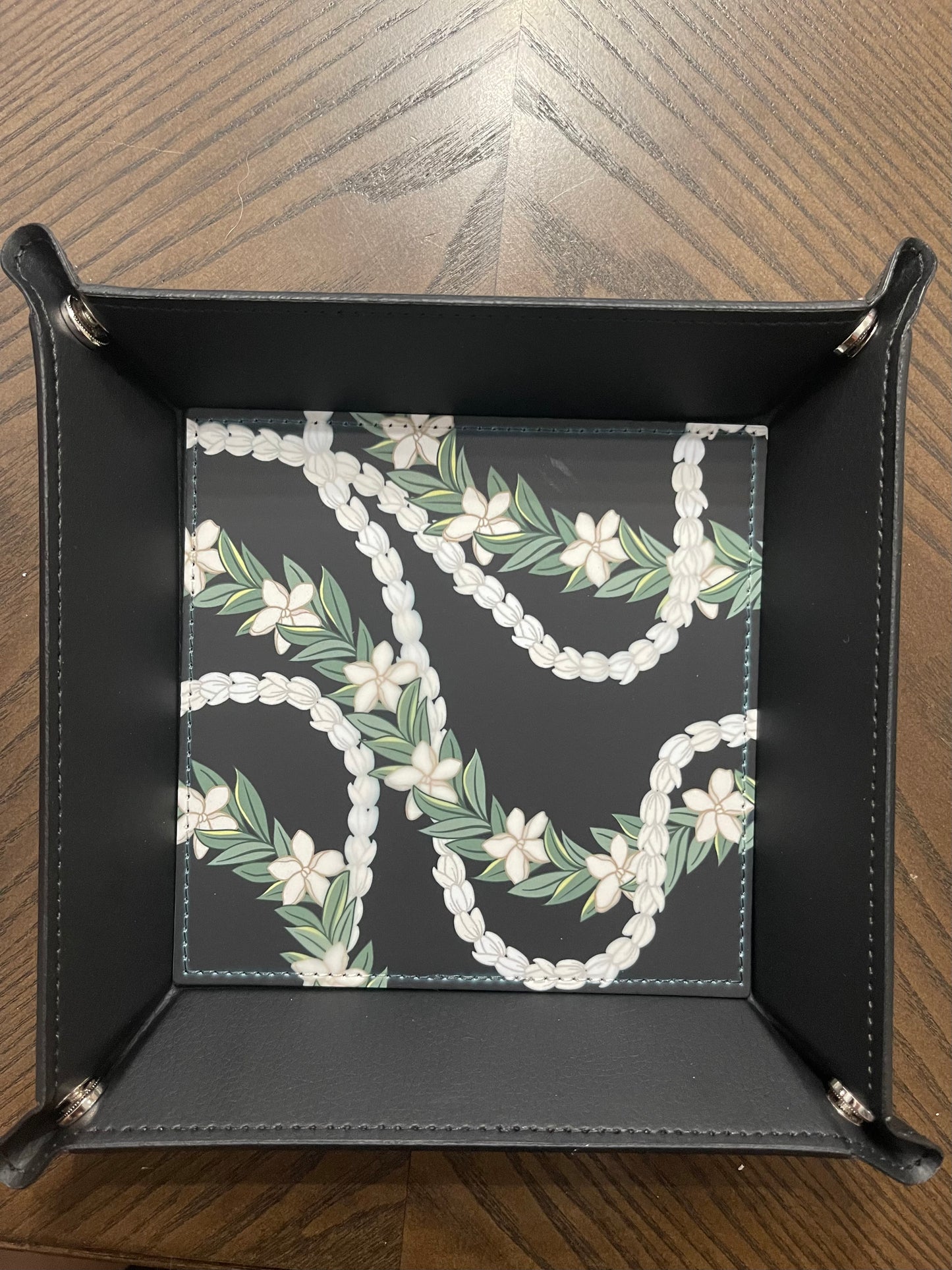 Maile / Plumeria Everything Tray