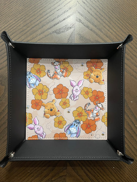 Pooh and Friends Everything Tray