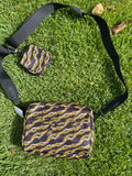 Puakenikeni Paw Dog Walking Bag