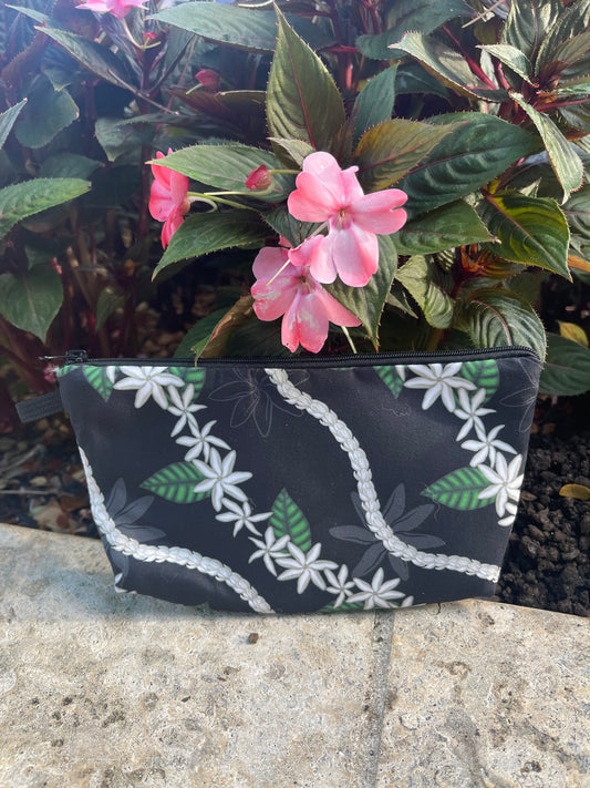 Tiare Pouch