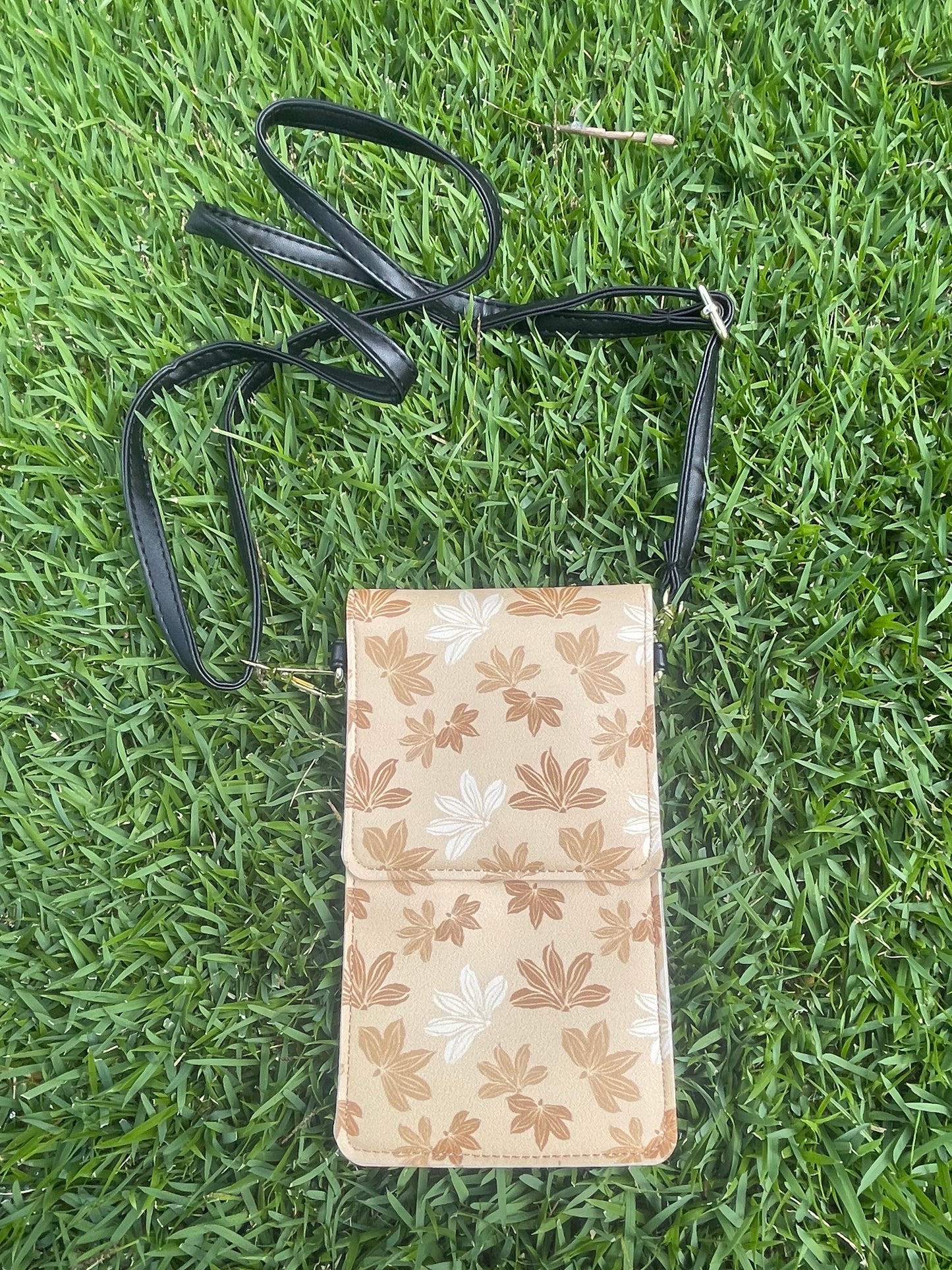 Tan Naupaka Phone Bag