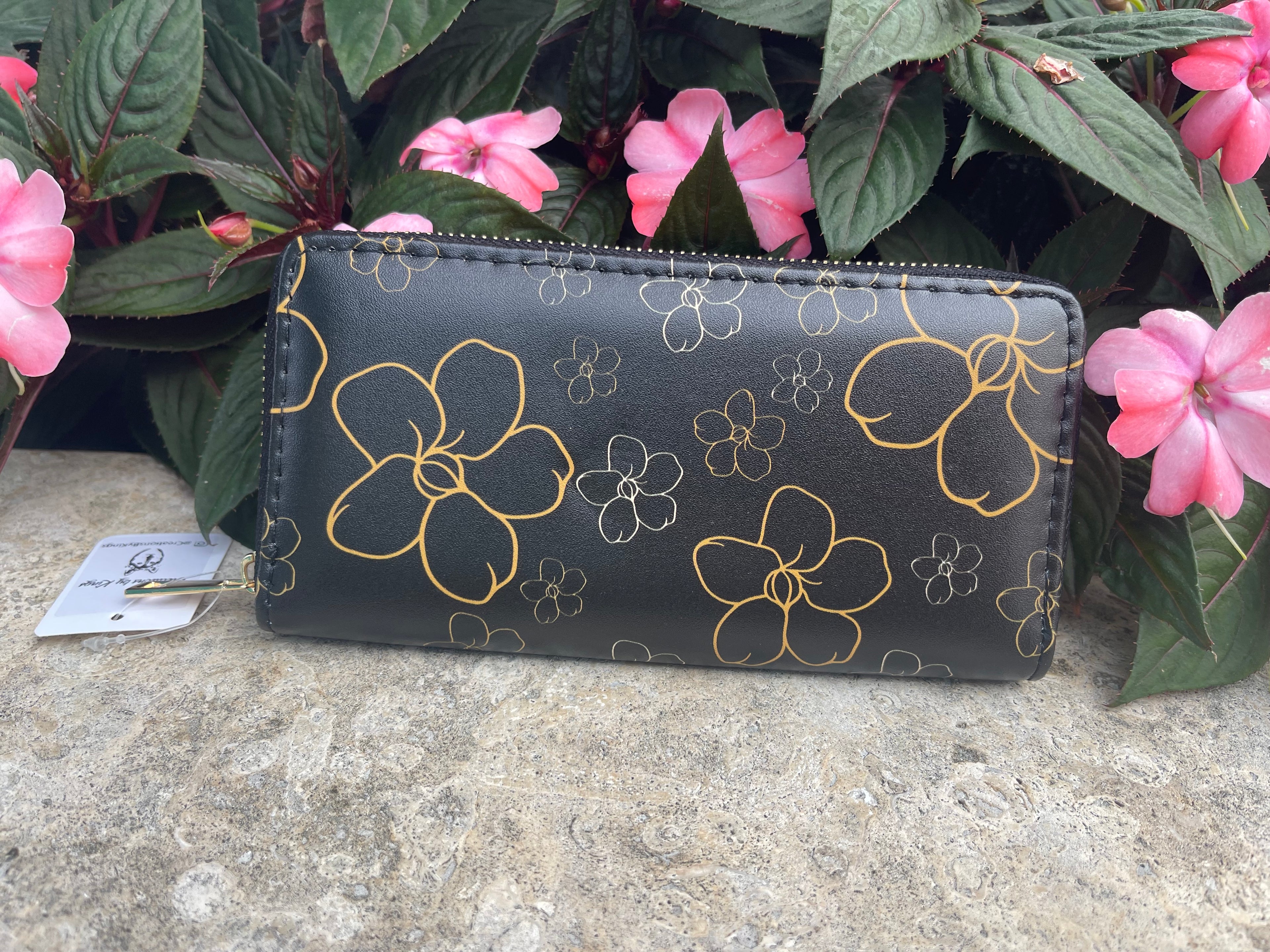 Black Outline Puakenikeni Wallet