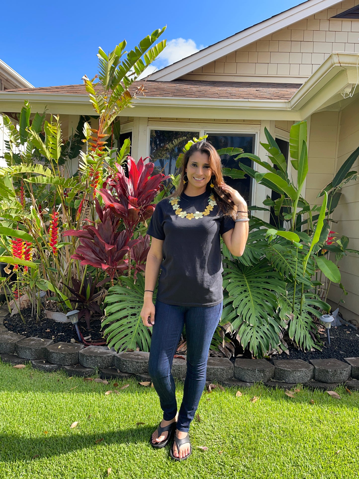 Maile Hidden Paw Print T-shirt