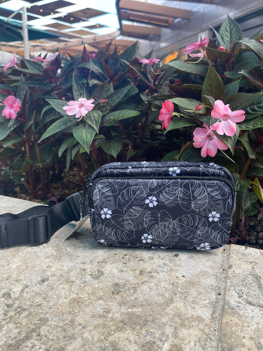 Monstera Fanny Pack