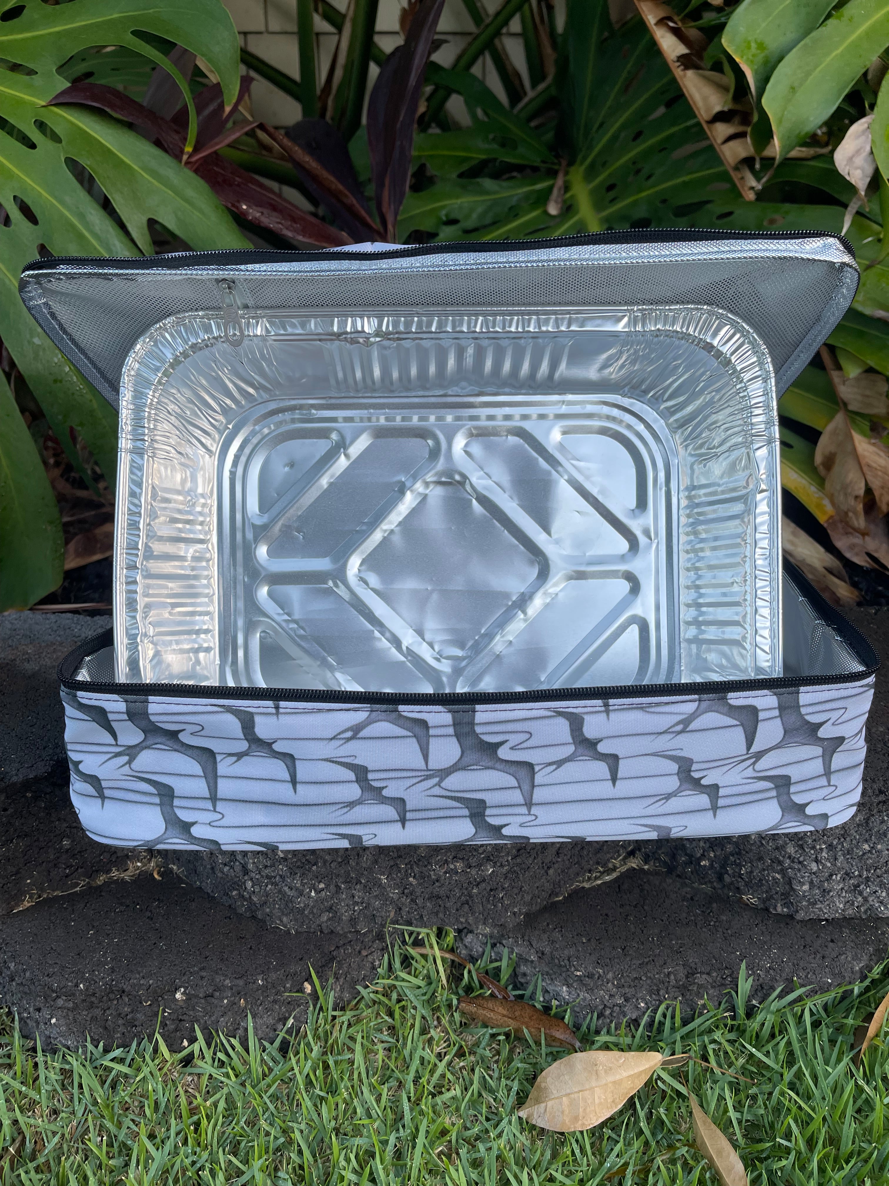 Gray Iwa Bird Party Pan Carrier
