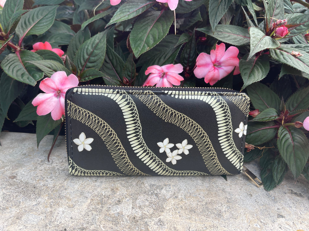 Ginger Lei Wallet