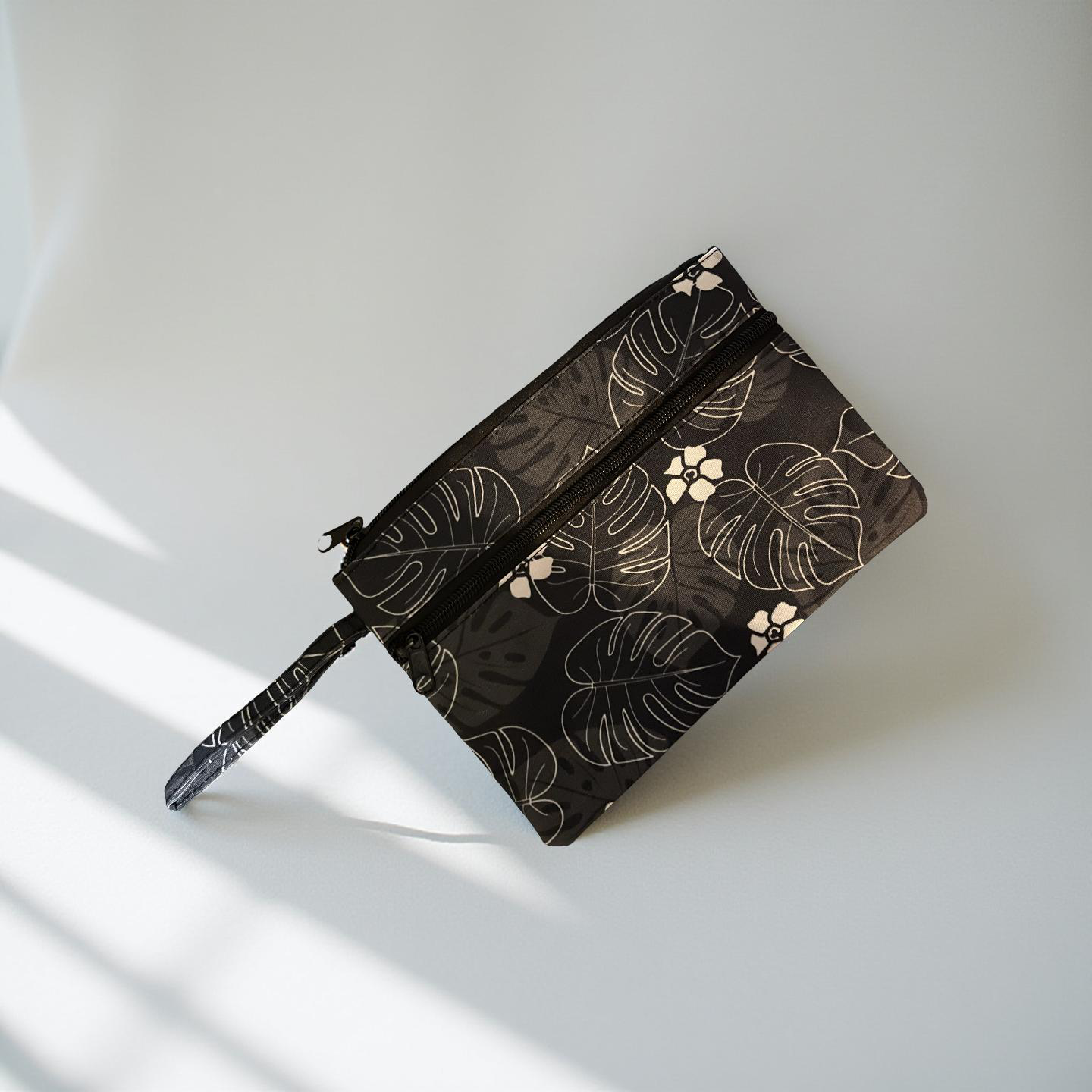 Monstera Purse Wristlet