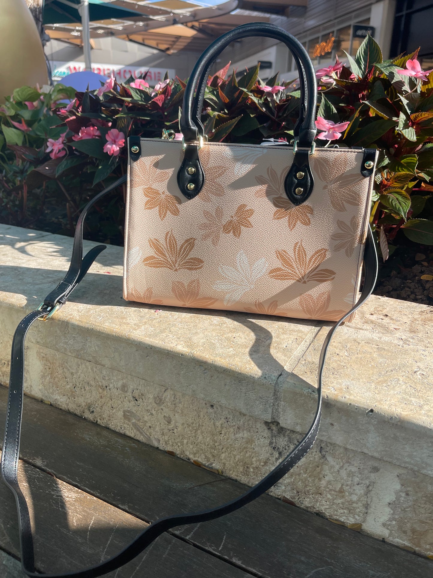 Tan Naupaka Handbag (Small)