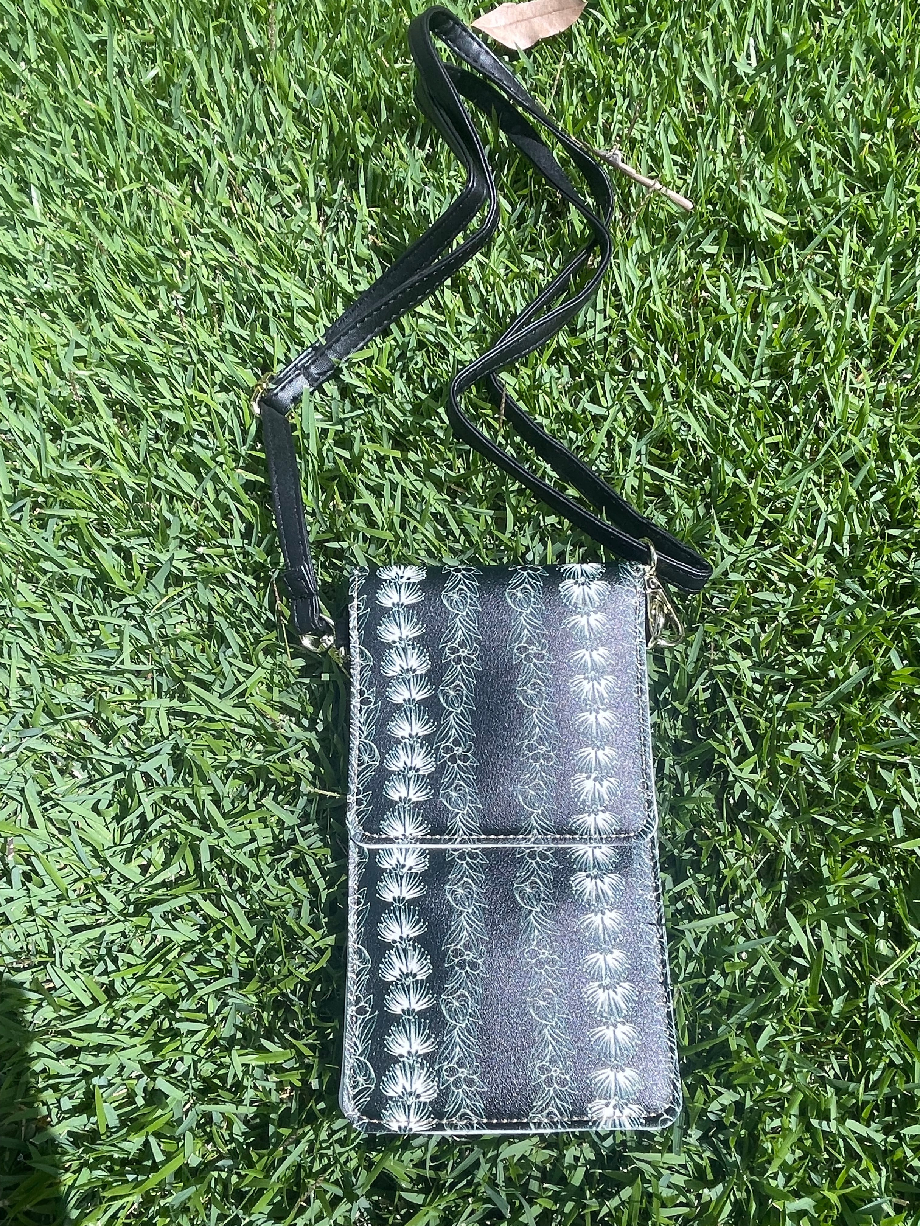 Lehua/Fern/Puakenikeni Phone Bag