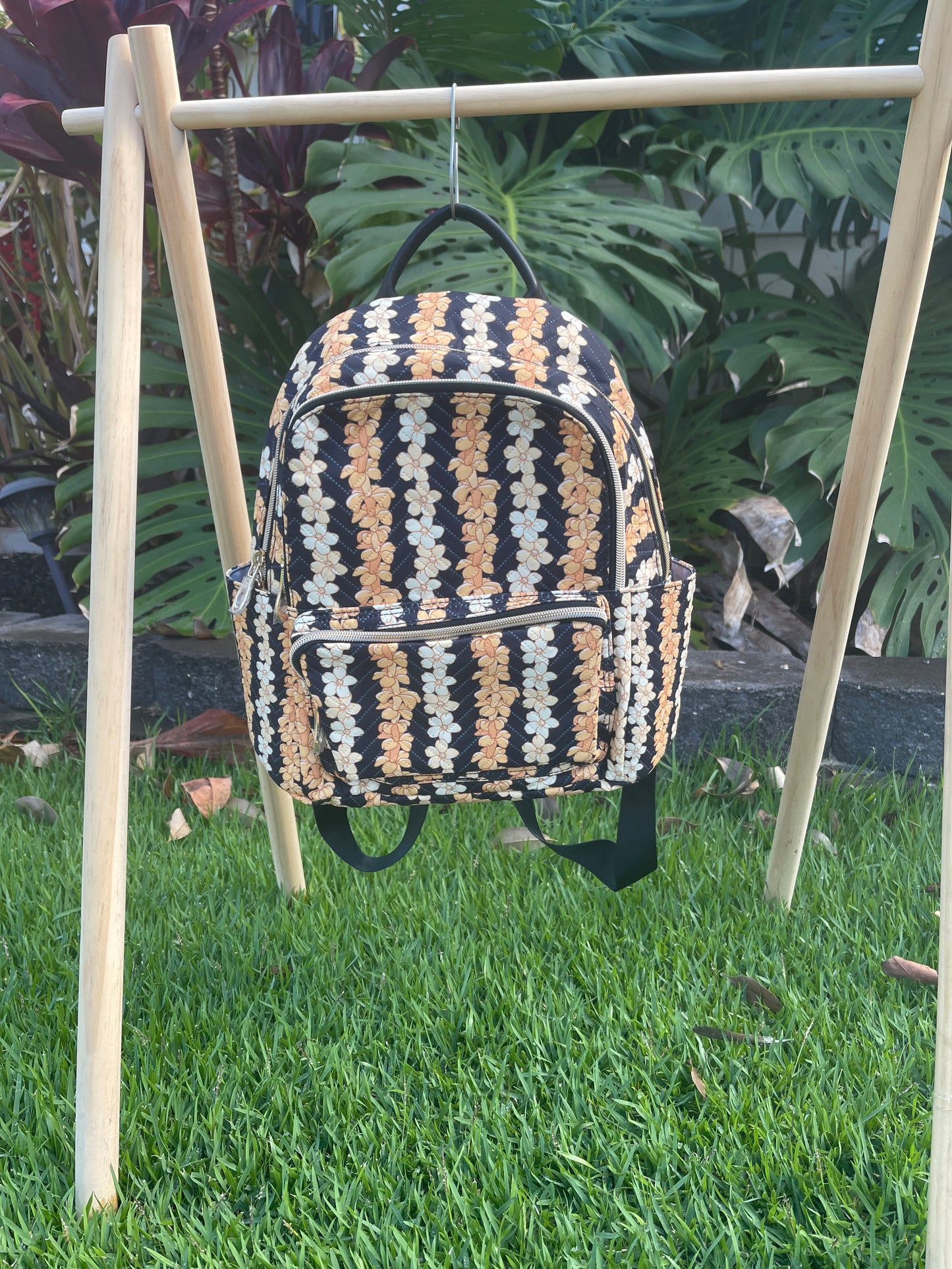 Straight Down Puakenikeni Backpack