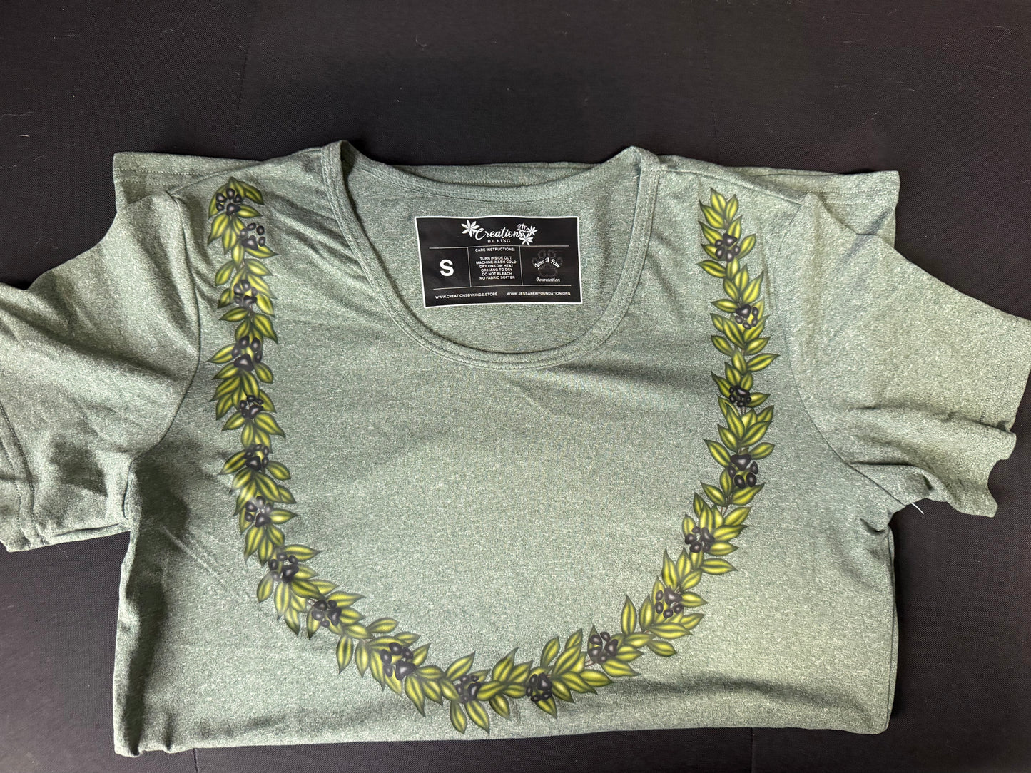 Maile Paw Print New Dri Fit Shirt