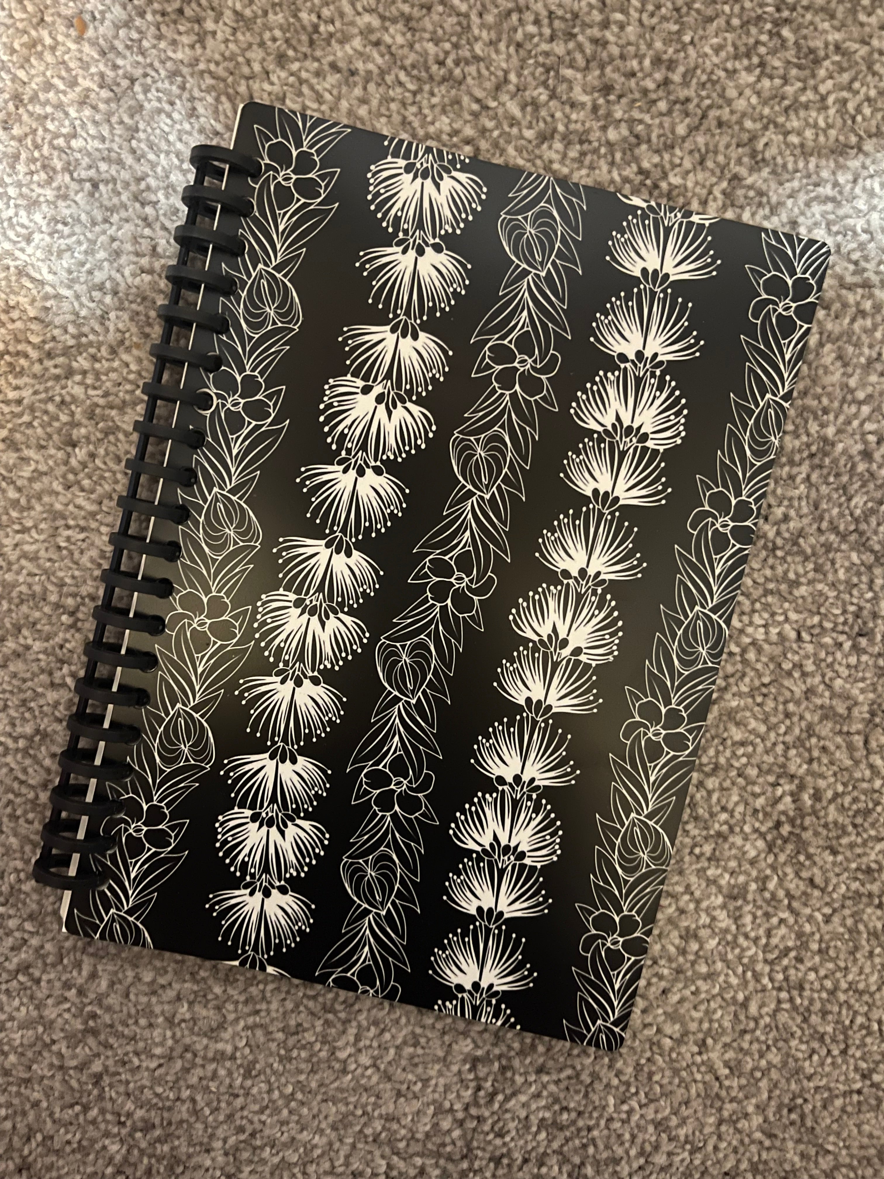 Black/ White Lei A6 Notebook