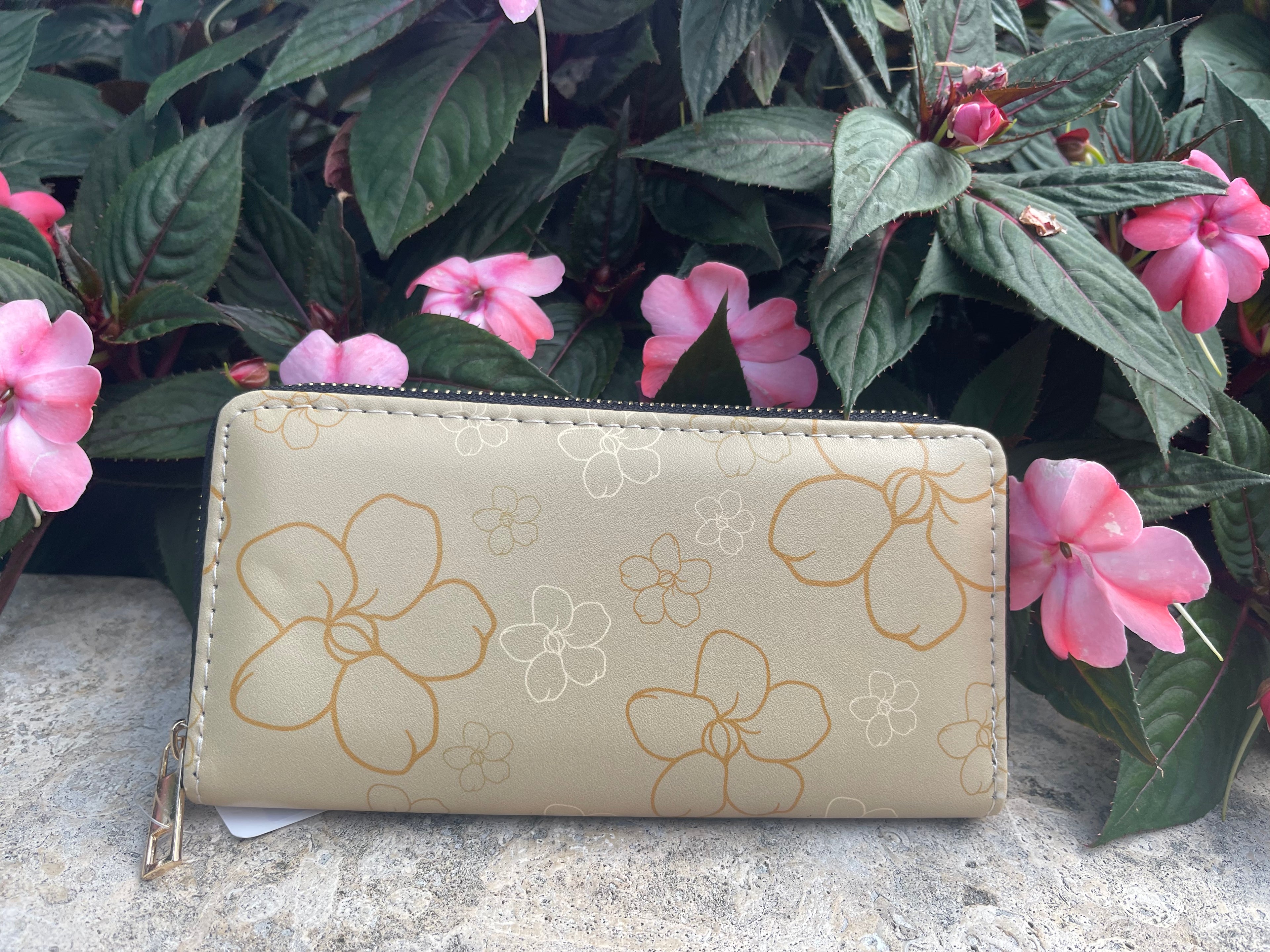 Tan Puakenikeni Wallet