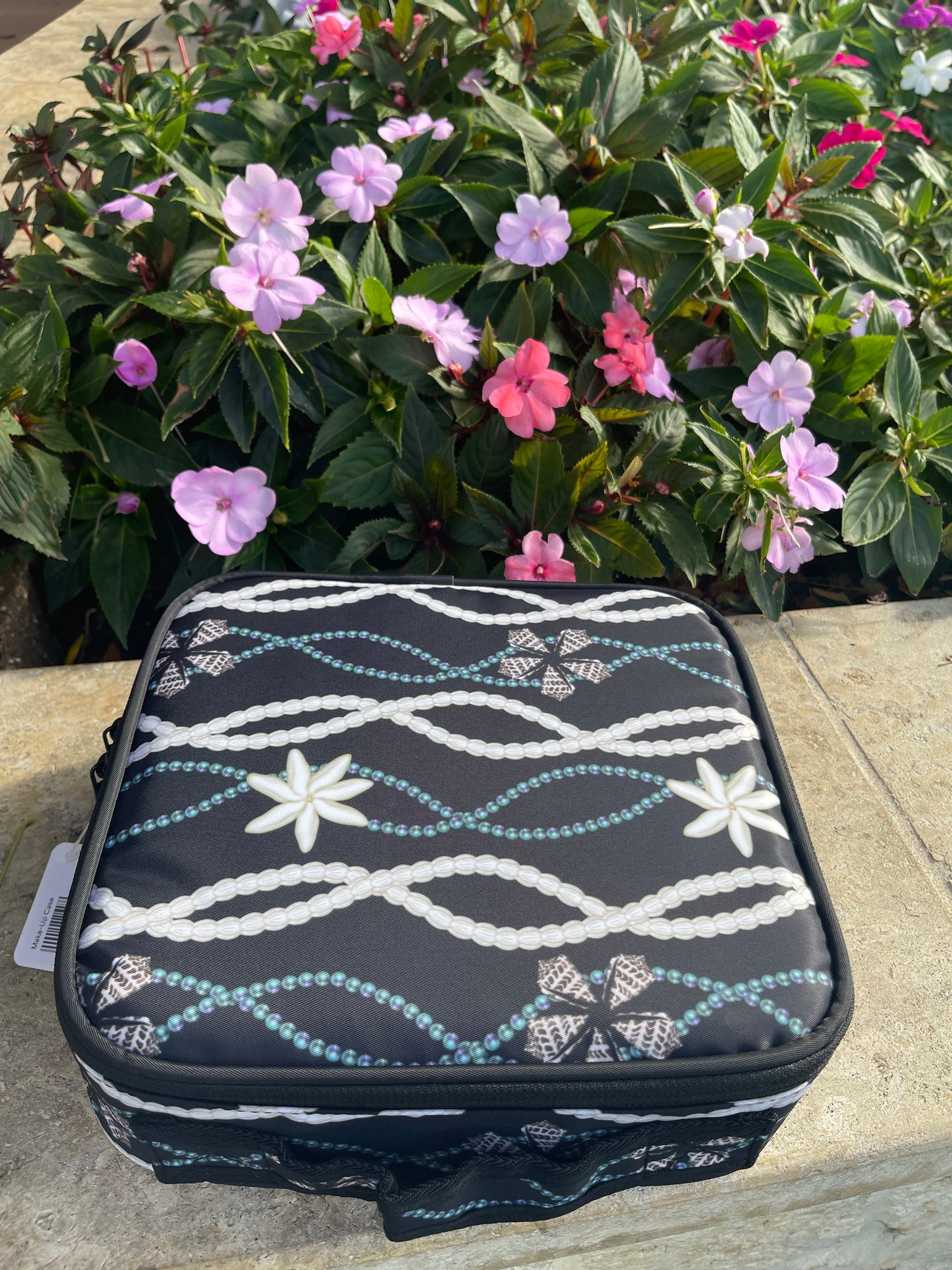 Shells / Pearls Hard Travel Case