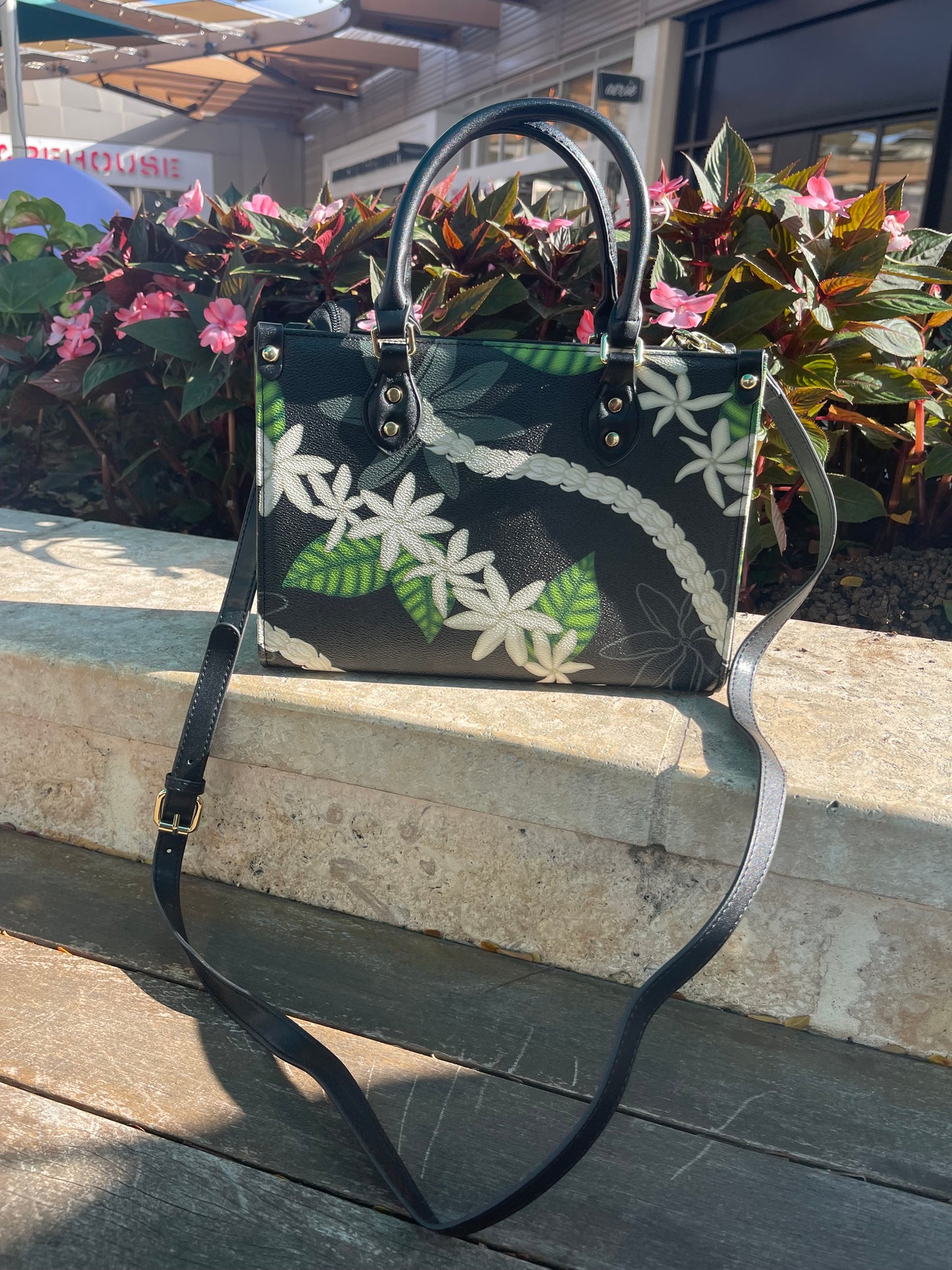 Tiare Handbag (Small)