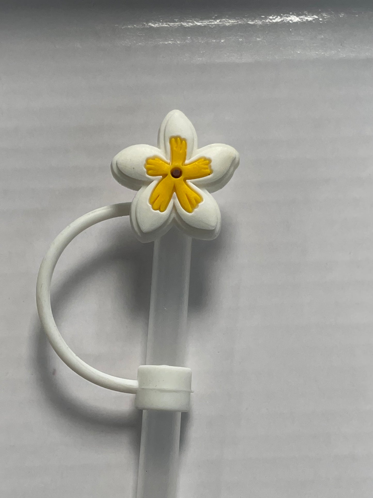 White Plumeria Straw Cover