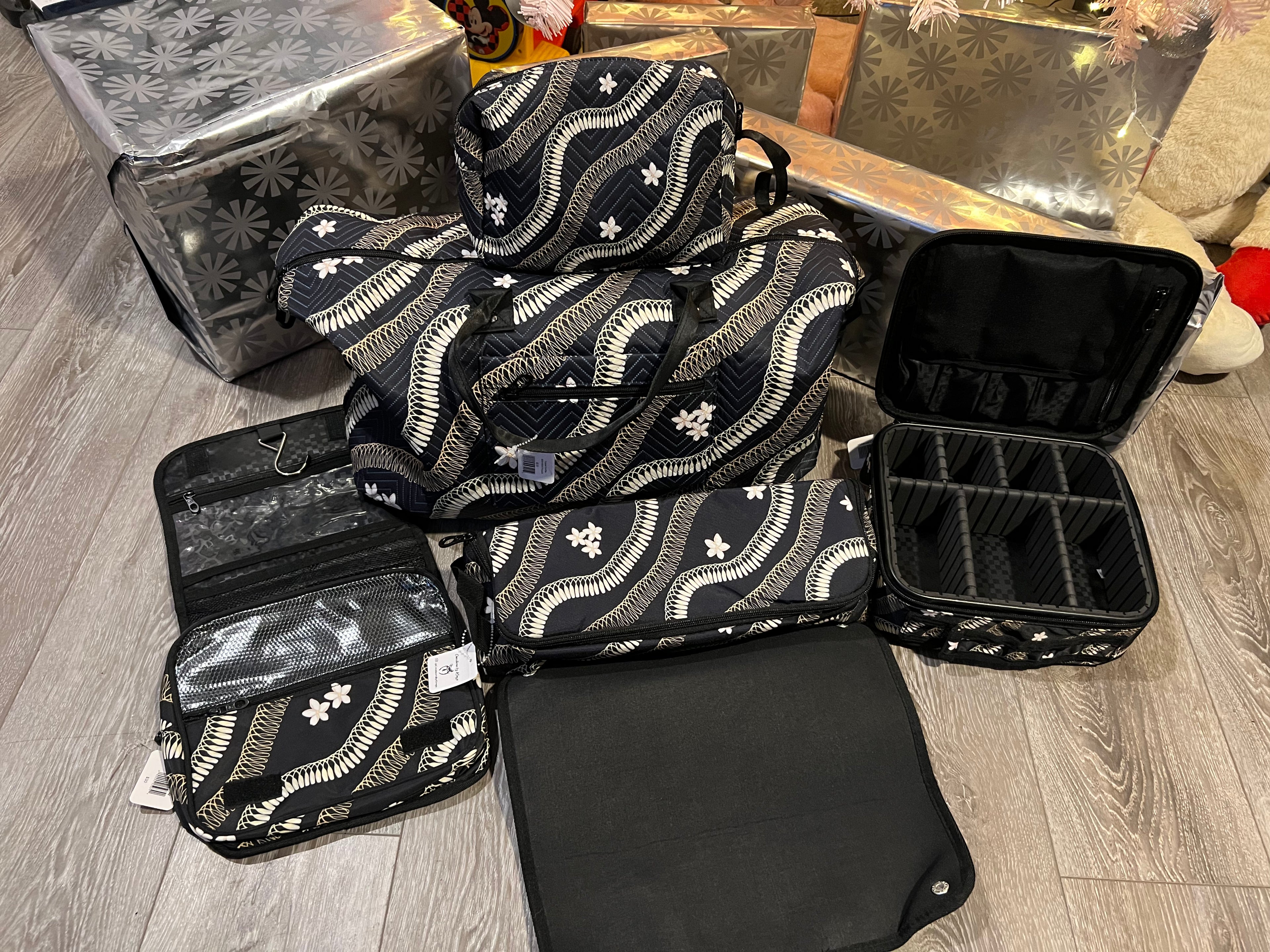 Ginger Lei Travel Bundle