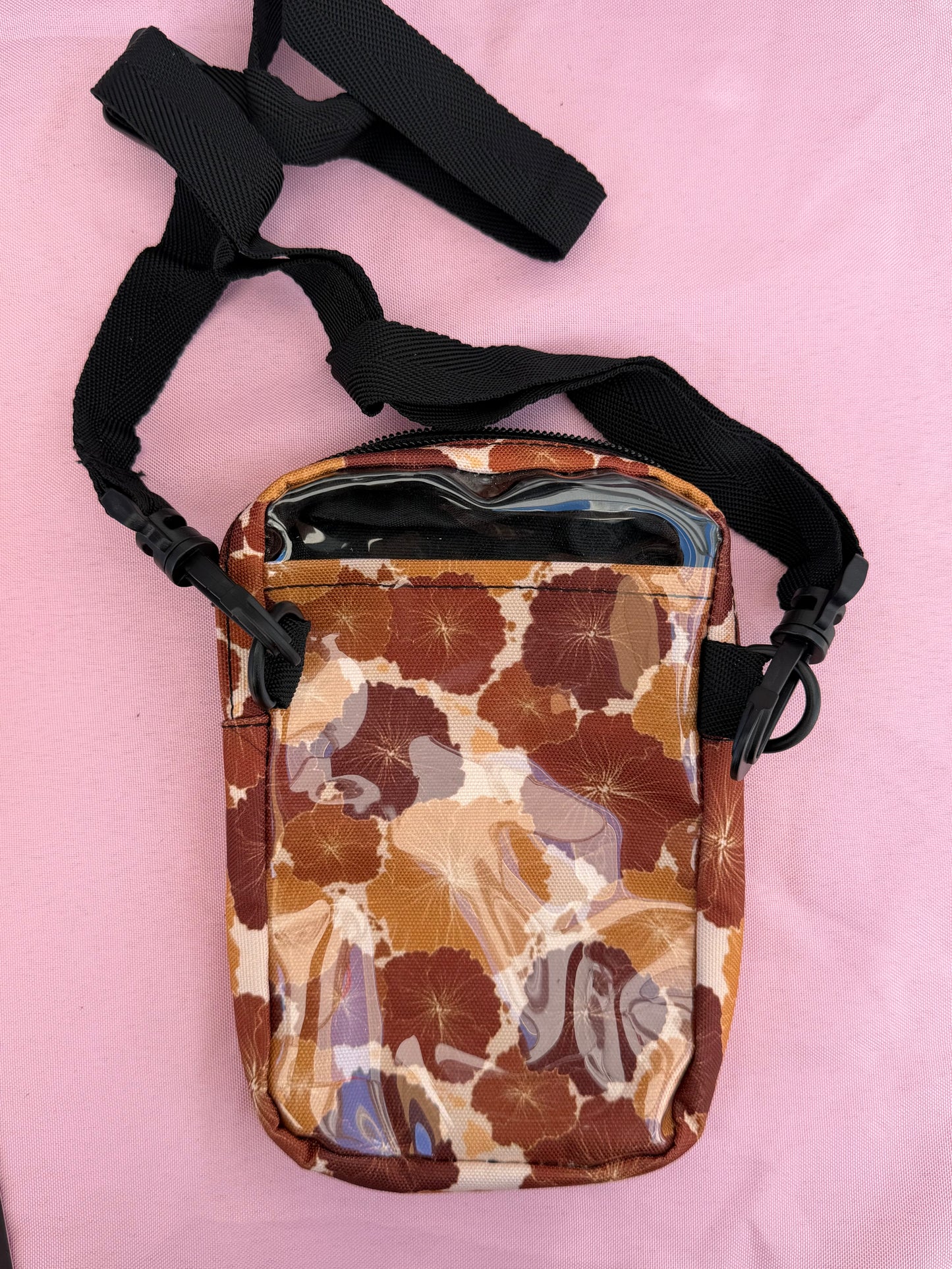 Tan Hawaii Flower Phone Bag
