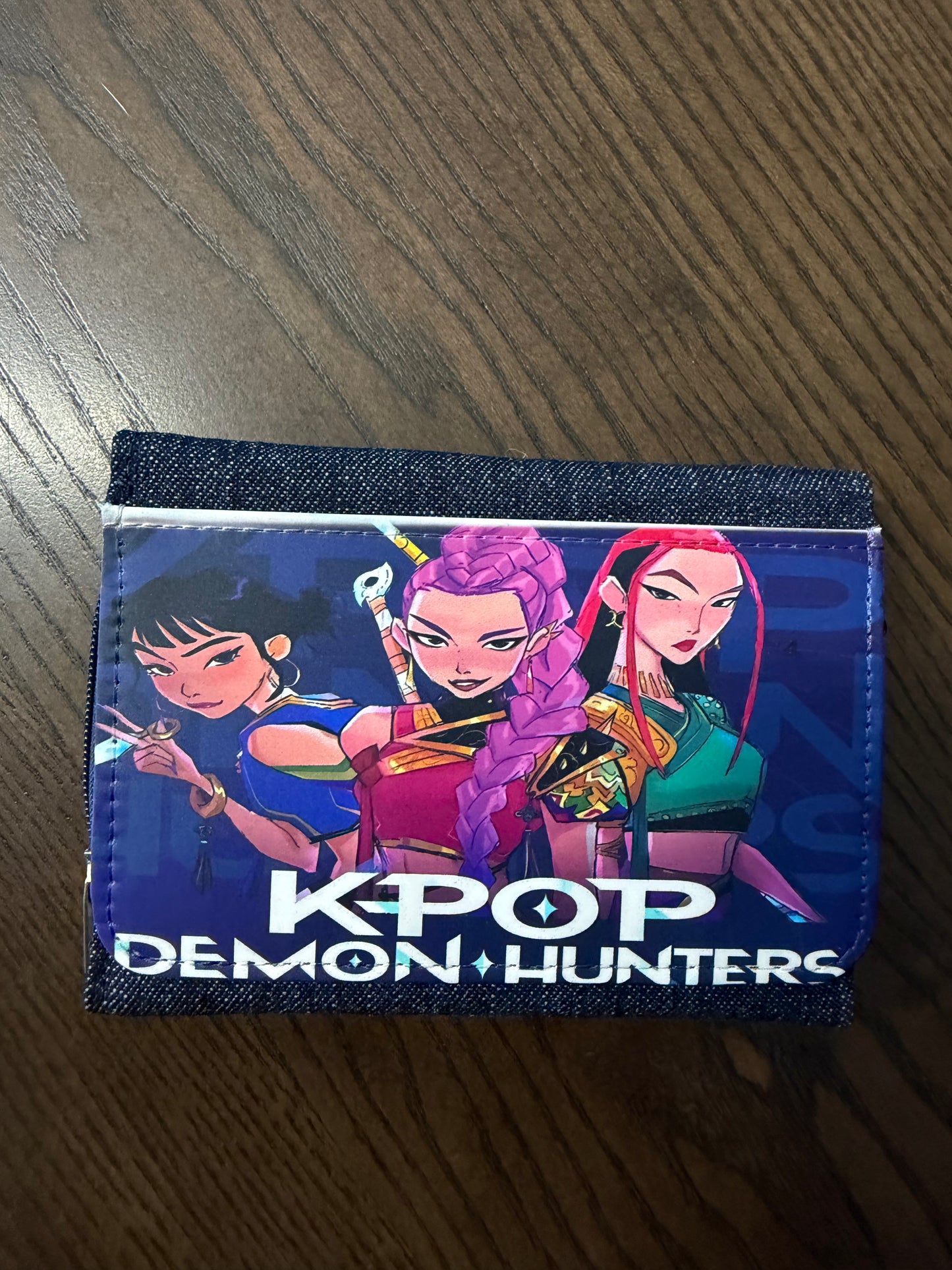 K-Pop  Tri-Fold Wallet