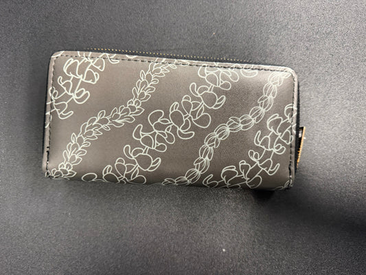 Gray Lei wallet