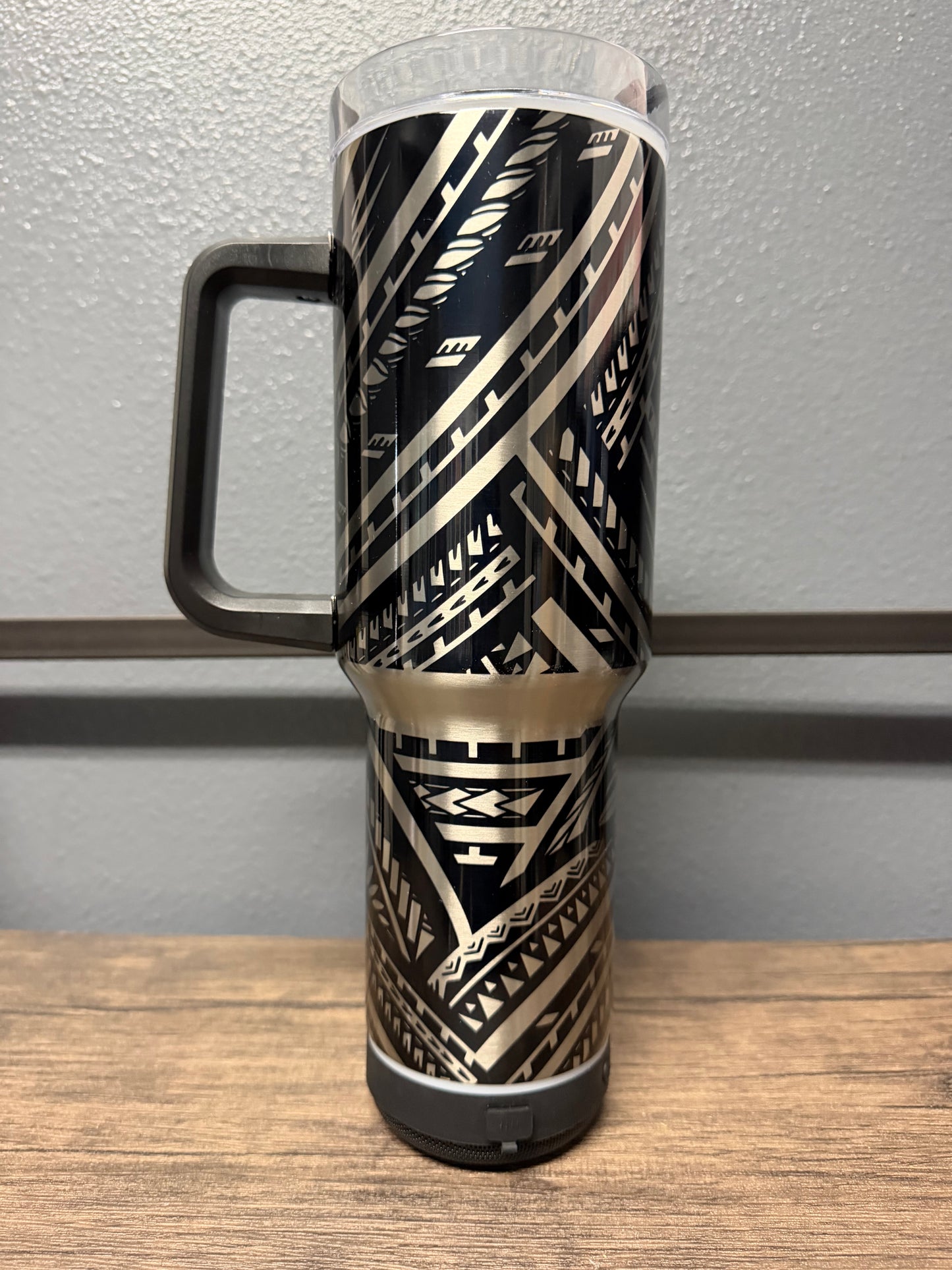 Tribal 40oz Speaker Tumbler